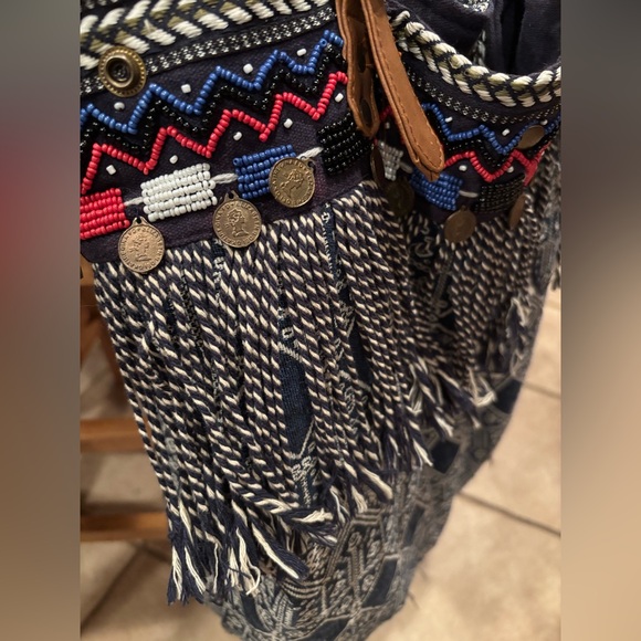 Navy and Tan Women's Shoulder Bag - Picture 5 of 6